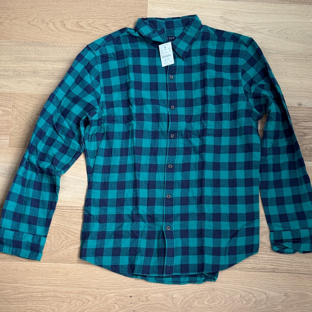 Men's Navy and Green Plaid Button-Up Shirt